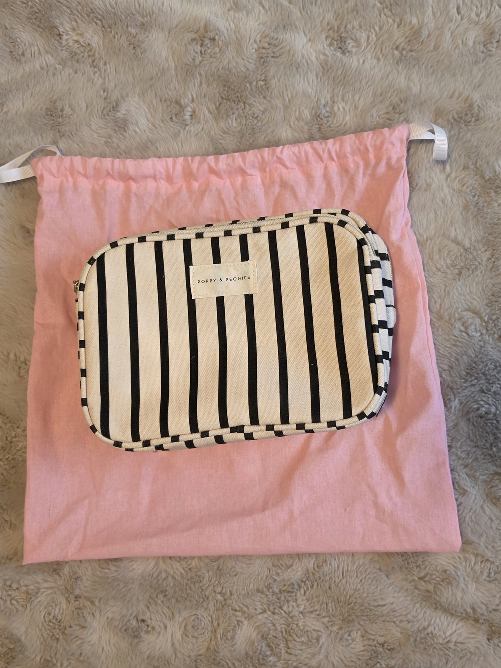 Poppy & Peonies Split Organizer - Black & White Stripe